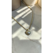 Dore Collection Vıp Model Zirkon Taşlı Istiridye Kalp Kolye