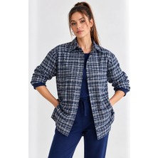 Mevese Kadın Oversize Oduncu Gömlek Ekose Desenli Cepli Uzun Kollu Ceket Gömlek - Ekru-Haki