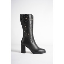 Analin Shoes Kadın Hakiki Deri Yıldız ve Lazer Kesim Detaylı Topuklu Çizme