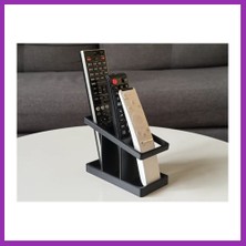 Salmore 3D Baskı Üç Bölmeli Basamaklı Kumanda Standı Modern Kumanda Tutucu Siyah Bty
