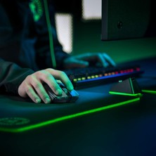 Nzm Store Fare Şarj Istasyonu Chroma: Şarj Durumlu Manyetik Dock, Rgb Aydınlatma, Kaymaz Gecko Ayaklar, Chroma ile Çalışır, Klasik Siyah