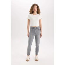 DeFacto Comfort Mom Yüksek Bel Bilek Boy Jean Yıkamalı Pantolon E3438AXNS