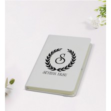 BK Gift Kişiye Özel Çelenk Baş Harfli Isimli 9X14CM Beyaz Defter - Model 2