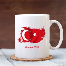 BK Gift Kişiye Özel Isimli Türk Bayrağı Tasarımlı Beyaz Kupa Bardak