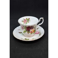 Royal Albert King's Ransom Serisi Porselen Antika Çay Fincanı ve Tabağı 180 ml