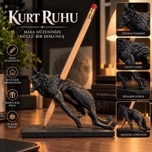 Durino Kurt Ruhu Figürlü Kalem Tutucu – Siyah Dekoratif Masa Aksesuarı