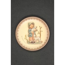 Goebel Hummel "little Shepherd" (Küçük Çoban) / "lost Sheep" (Kayıp Koyun) Kabartmalı Minyatür Porselen Tabak 8 cm