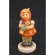 Goebel Nurantik Vintage Hummel Stilinde Bebekli Kız Biblosu 9 cm