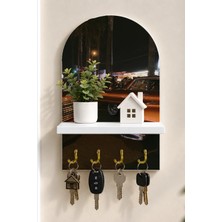 Onyx Lab Onyxlab Gece Sokağında Klasik Otomobiller Temalı Raflı 4 Kancalı Duvar Anahtarlığı, 35 x 20 Cm, Mdf