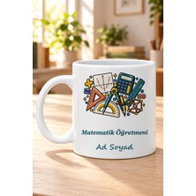 Mor Mürekkep Matematik Öğretmeni Isimli Baskılı Beyaz Kupa