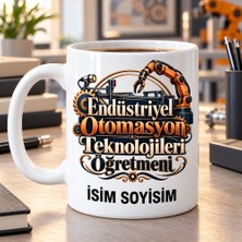 Kişiye Özel Endüstriyel Otomasyon Teknolojileri Öğretmeni Robot Kol ve Siyah Altın Yazı Desenli Kupa Bardak