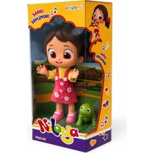 Hace Bazaar Niloya ve Tospik Şarkı Söylüyor Oyuncak Niloya