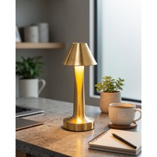 Pk Wear LED Masa Lambası 3 Renk Ayarlı Uczzzüçgenmasalambası-6