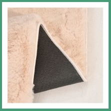S'82 Youdayhomecollection Tavşan Poly Peluş Halı Model Oturma Odası Halısı · Ebat: 120X200 BZS82
