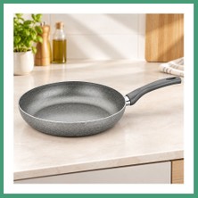 S'82 Granit Tava 30 cm Tek Saplı BZS82