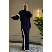 Suede Style 6694 - Şık Rahat Salaş Şerit Detaylı Modal Kumaş Alt Üst Tesettür Takım