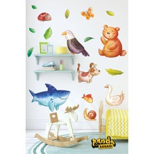 Panda Sokağı Karışık Hayvanlar ve Farklı Yaprak Desenli Sticker Kendinden Yapışkanlı Sticker