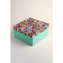 Modern Tasarımlı Hediye Kutusu, 26X26X13 cm Boyutunda