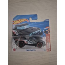 Die Grup Tekli Arabalar Terra-Tracktyl JBB82 Kısa Kart 1/64