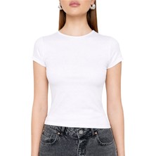 Modaspark Beyaz Bisiklet Yaka Basic Ultra Soft Kadın Kısa Kol Body