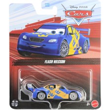 Rafta Mattel Disney Cars 2026 1:55 Ölçekli Diecast Isveç Yarış Arabası Flaş
