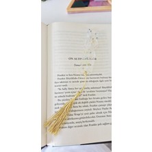 Rafta Reçine Yer Imi, Şeffaf, Renkli Boncuk Detaylı, Altın Rengi Püskül, El Yapımı