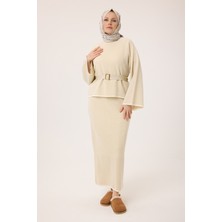 Suede Style 44231 - Şık Rahat Rayon Bel Kemer Detaylı Triko Etekli Ince Kadın Takımı