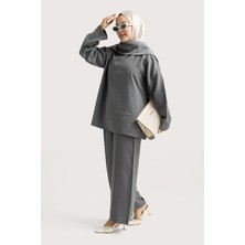 Suede Style 6350 - Şık Rahat Modal Yumuşak Dokuma Kumaş Yaka Detaylı Salaş Kadın Takımı