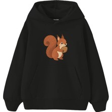 The Lucid Lab Squirrel Carrying A Walnut Çocuk Hoodie