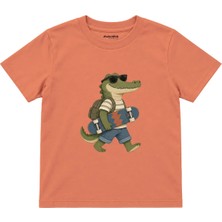 The Lucid Lab Crocodile Carrying A Skateboard Wearing Sunglasses Çocuk Tişört - Somon