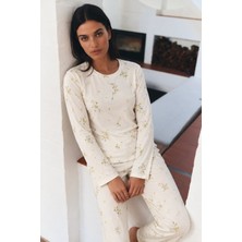 Miss Art Kadın Desenli Uzun Kollu Rahat Ekru Pijama Takımı