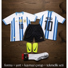Messi Arjantin Milli Takım Yeni Sezon Forma Seti - (Kaymaz Çorap ve Tekmelikli Avantaj Paketi)