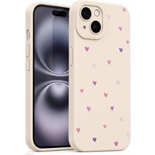 Fibaks Silikon Malzeme ile Kamera Korumalı Krem Renkli Apple iPhone 13 Kılıf Arka Kapak Kalp Temalı