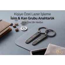 Asya Gifts Kişiye Özel Isim ve Kan Gurubu Baskılı Metal Hediyelik Anahtarlık