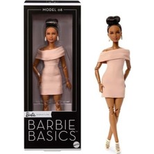 TeknoKapsül Barbie Basics 08-Siyahi Topuz Saçlı JJX27