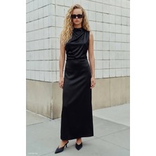 Sateen Kolsuz Saten Elbise - Siyah