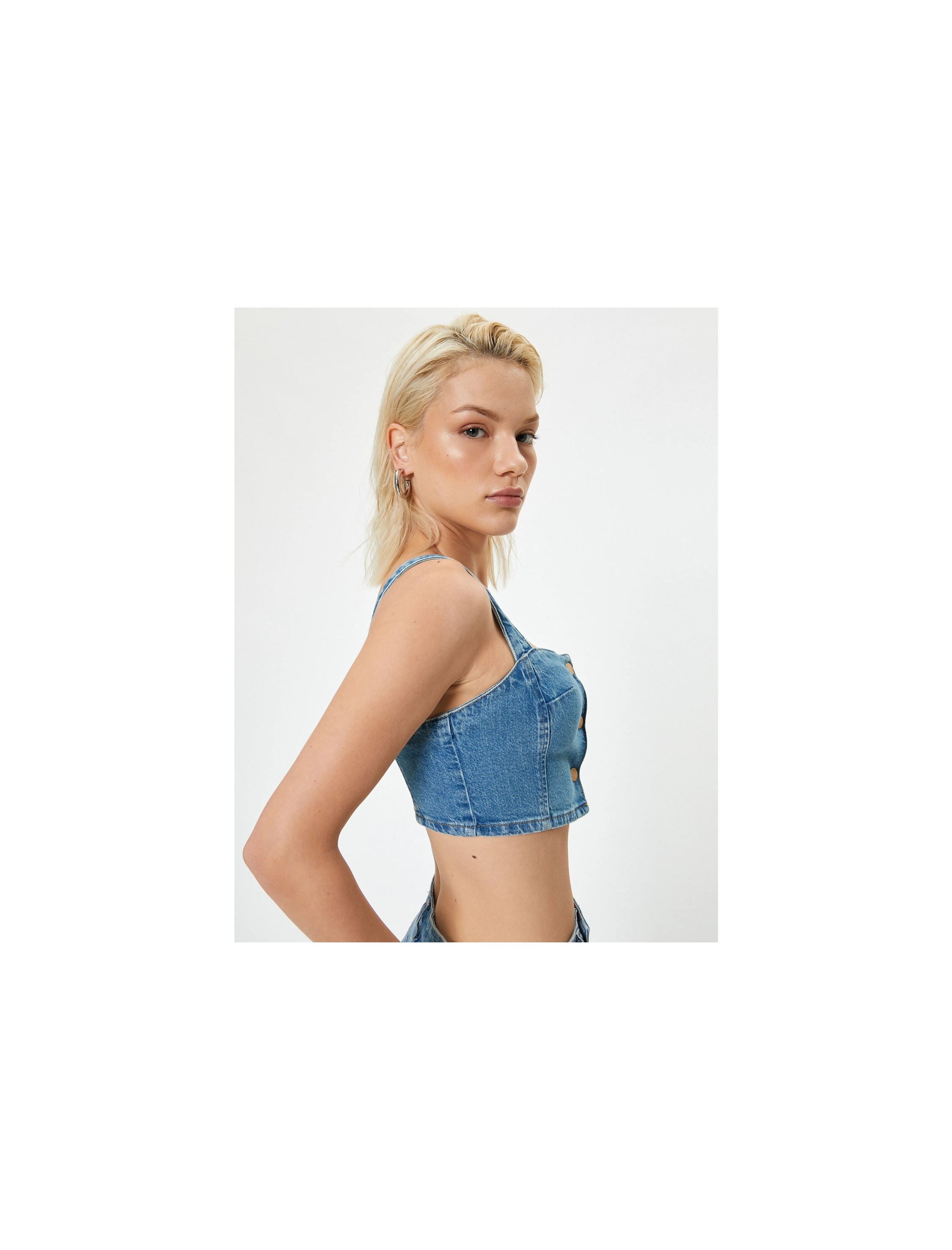 Koton x Melis Ağazat - Kot Crop Büstiyer Düğmeli Askılı