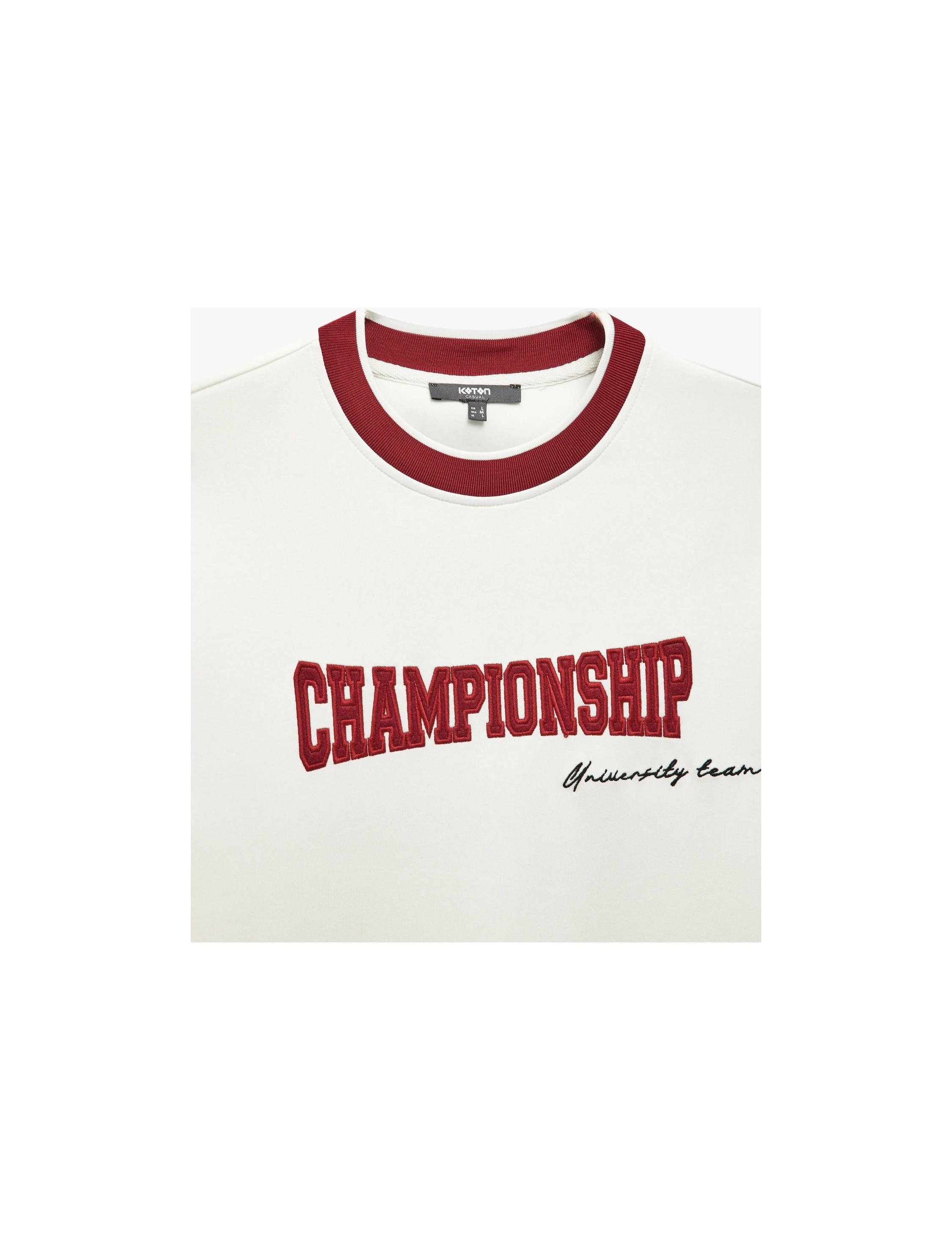Koton Bisiklet Yaka Pamuk Karışımlı Şerit Detaylı Slogan Baskılı Sweatshirt görsel 3