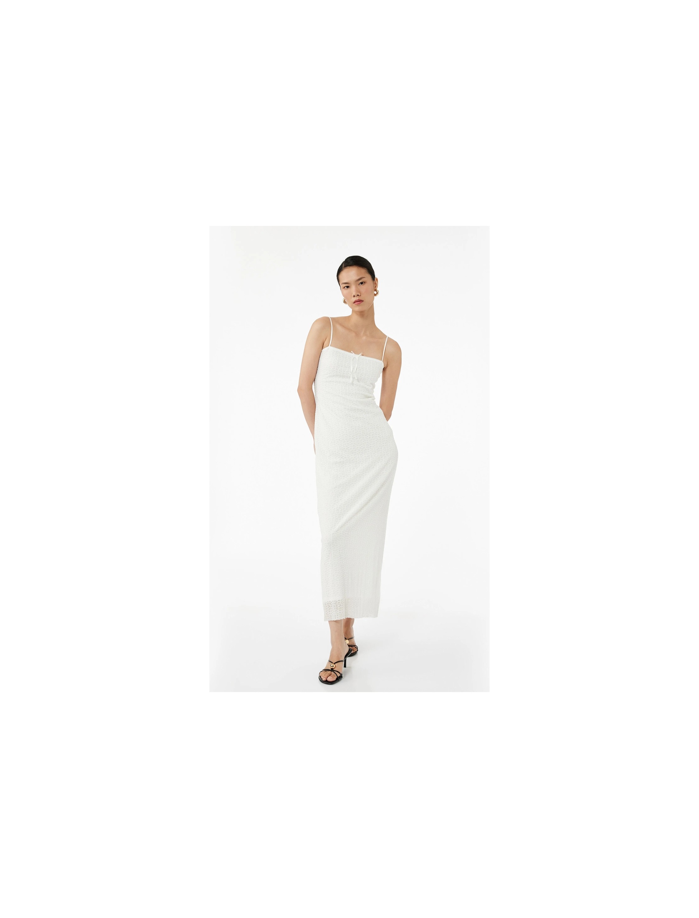 Koton Ince Askılı Fiyonklu Dokulu Bodycon Maxi Elbise
