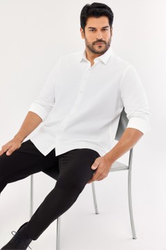 Beyaz Non-Iron Ütülemesi Kolay Terletmez Pamuklu Slim Fit Dar Kesim…