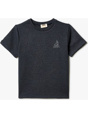 Koton Tişört Kısa Kollu Bisiklet Yaka Işleme Detaylı