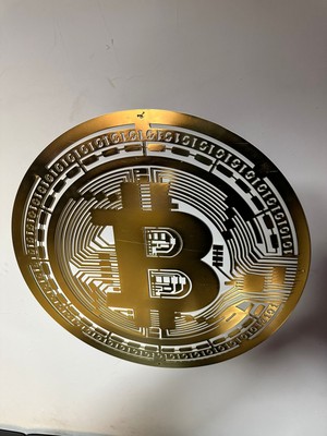 Gök Grup Design Bitcoin Detaylı Altın Kaplamalı Metaltablo