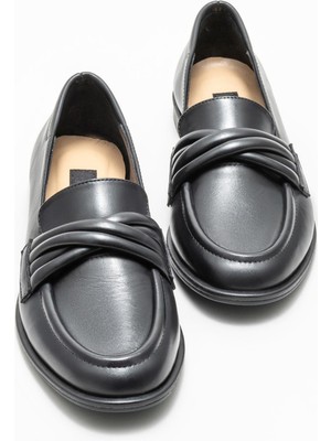 Elle Shoes Siyah Deri Kadın Loafer