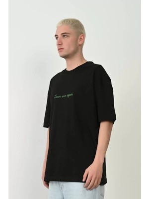Tarz Yeri Unisex Baskılı Bisiklet Yaka Oversize T-Shirt - Siyah