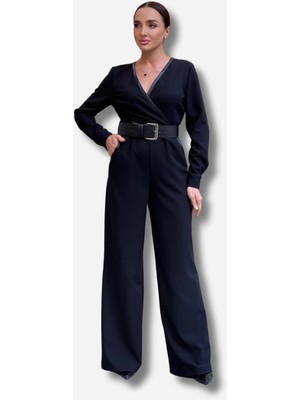 Modatalika Kadın Kruvaze Yaka Deri Biye Detaylı Kemerli Krep Bol Paça Tasarım Tulum