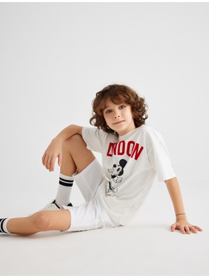 Koton Basic Pamuklu Şort Beyaz Erkek Çocuk 13 - 14 Yaş Nefes Alabilir Rahat Kesim