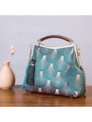 Qiuming Shop Kadın Çantası 1 Tarzı 22CMX16CMX5CM Vintage Tasarımcı Kilit Kabuk Çanta Saf El Yapımı Çanta Saçak Zincir Kadın Omuz Crossbody Çanta Lady Kadın Çanta Iyi Çanta (Yurt Dışından)