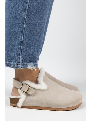 Manijero Holly Kürklü Kadın  Deri Kürklü  Deri Kemerli Tokalı Açık Bej Sandalet