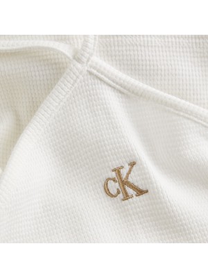 Calvin Klein Kadın Pamuklu Logo Detaylı Ip Askılı Beyaz T-Shirt J20J220785-0IN