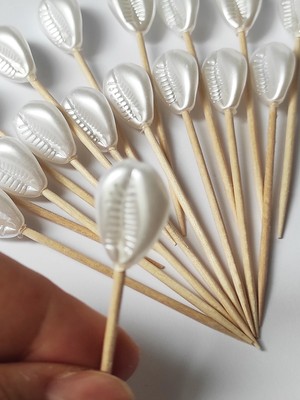 TM Tasarım Mağazası 30 Adet Dekoratif Büyük Deniz Kabuğu Inci Boncuklu Parti Kürdanı 6,5 cm - Inci 2 cm